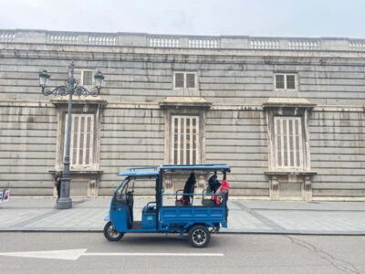 Tuktuk historical tour of Madrid 1 Hr in a fun and original way