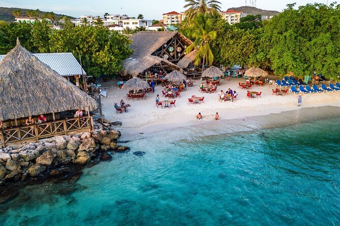TukTuk’s Adventure Fun Tour in Curaçao - Willemstad signs, bridges, markets, and local food