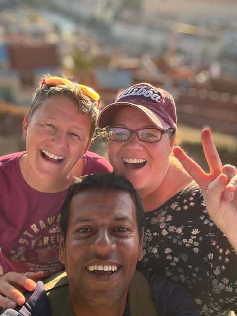 Tuktuk tour in historical old lisbon, city center and Belem - Central Lisbon from Chiado to Parque Eduardo VII