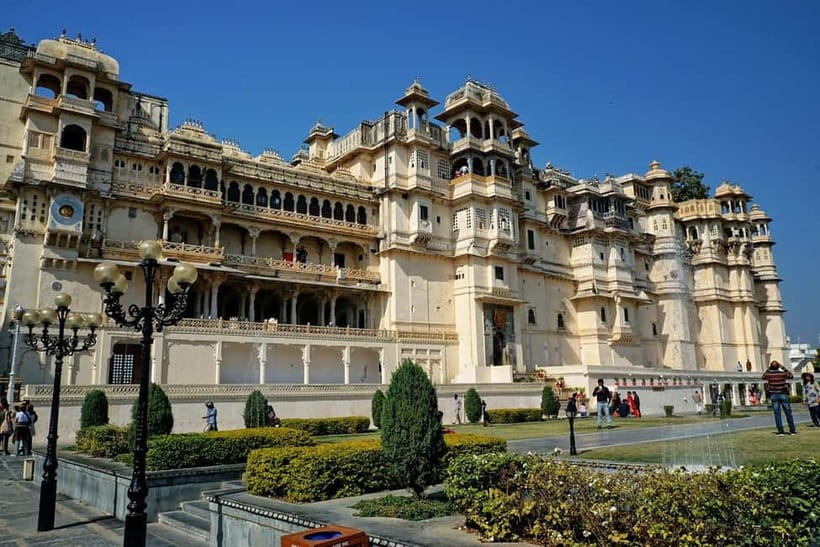 Udaipur Local Sightseeing Tour by Tuk-tuk (Rikshaw) - Key points to know before booking