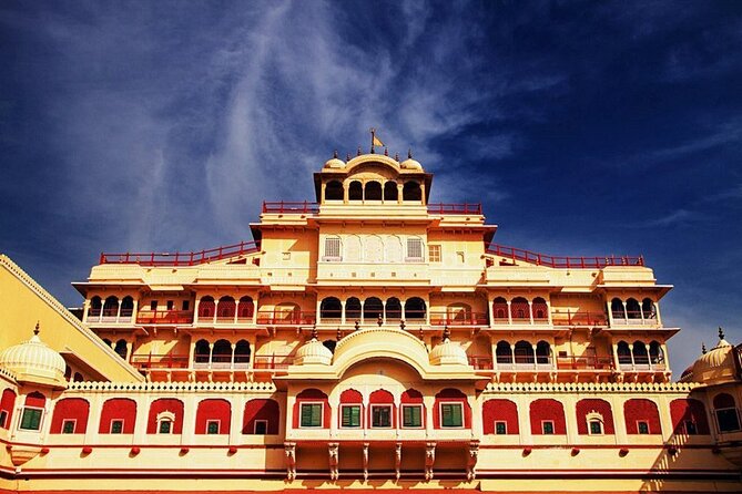 Ultimate Jaipur Tuk Tuk Tour with Pickup - City Palace, two hours among Jaipur’s royal buildings