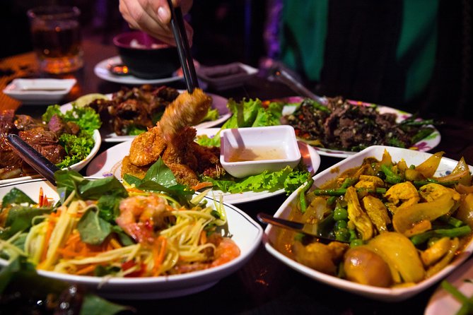 Ultimate Phnom Penh Food Tour by Tuk Tuk: 20 Tastings and Drinks - Kandal Market and food shaped by recent change