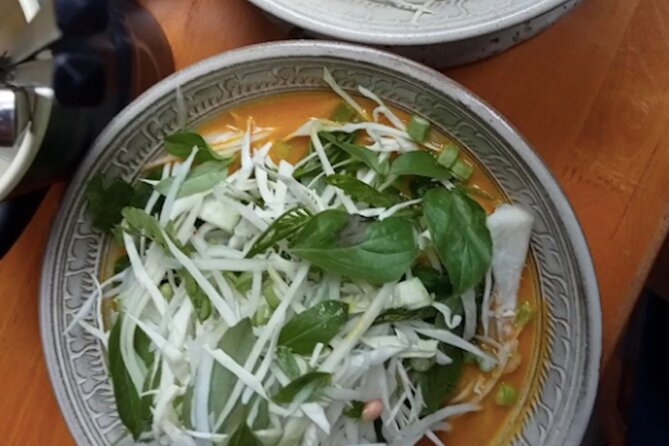 Ultimate Phnom Penh Food Tour by Tuk Tuk: 20 Tastings and Drinks - Independence Monument and roadside sweets