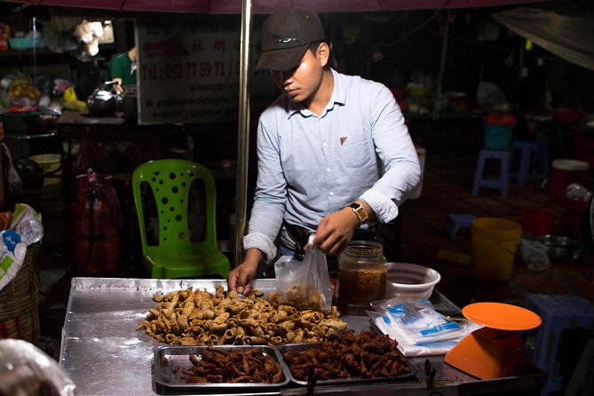 Ultimate Phnom Penh Food Tour by Tuk Tuk: 20 Tastings and Drinks - Bassac Lane ends the night with a drink