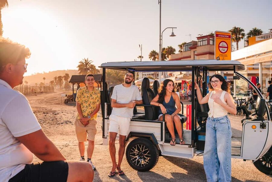 Valencia: 1-hour Private Tuk Tuk Tour - At a glance