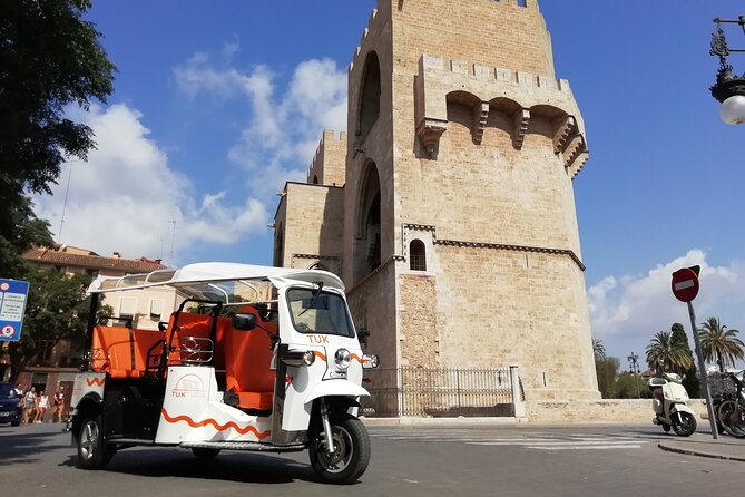 Valencia: Tuk Tuk Historical Tour - Starting at C. de la Blanqueria, 3