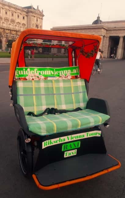 Vienna: Tour with locals in RAXI electric rickshaw - Key points to know before booking