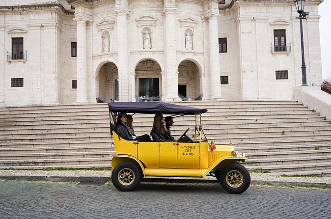 Vintage Tuk Tuk Tour experience in Alfama, Chiado, and Baixa 2h - São Vicente and the National Pantheon