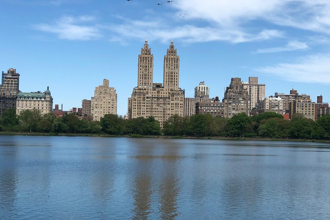 VIP Central Park Pedicab Tour - The reservoir and the park’s northern views