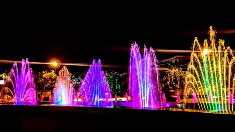 Visiting 9 Places in 3 hours Share Tour by Tuk-Tuk - Local food, dinner choices, and the night market