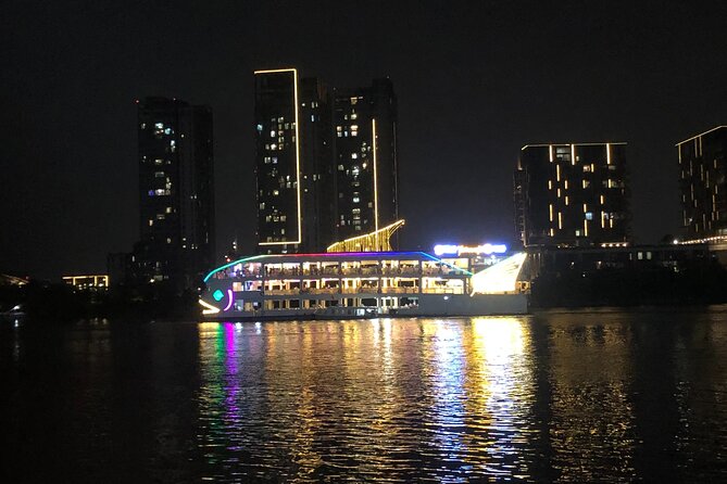Water Puppet Show-Cyclo & Dinner On Cruise in Ho Chi Minh City - Is $65 good value?